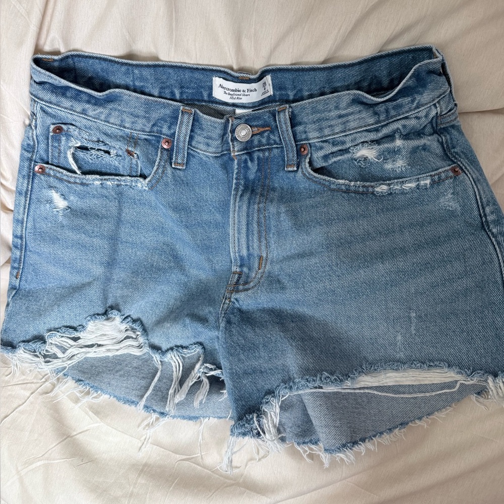 Abercrombie & Fitch Denim Shorts - Size 6/28 - new without tags